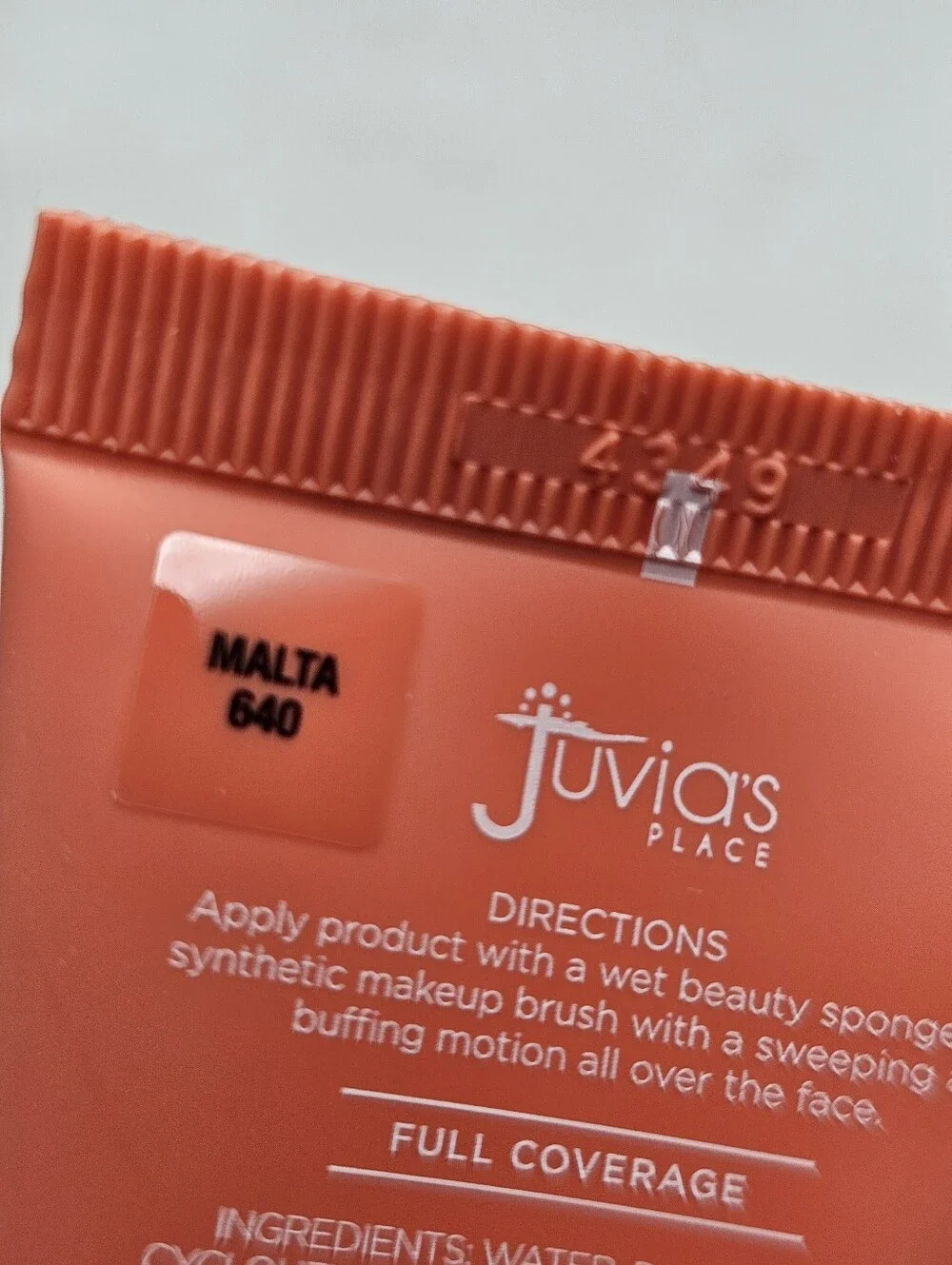 Juvia's Place Coral I Am Magic Velvety Matte Foundation - Malta